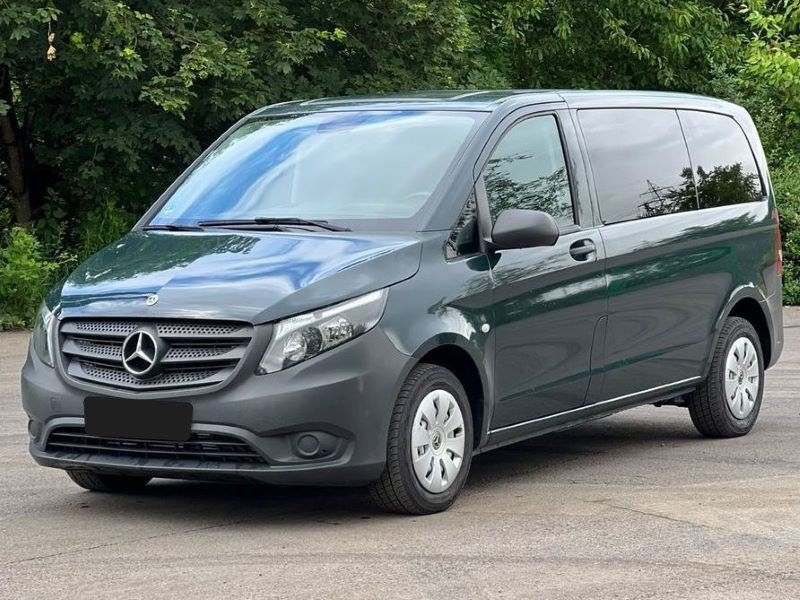 Mercedes Vito 8+1